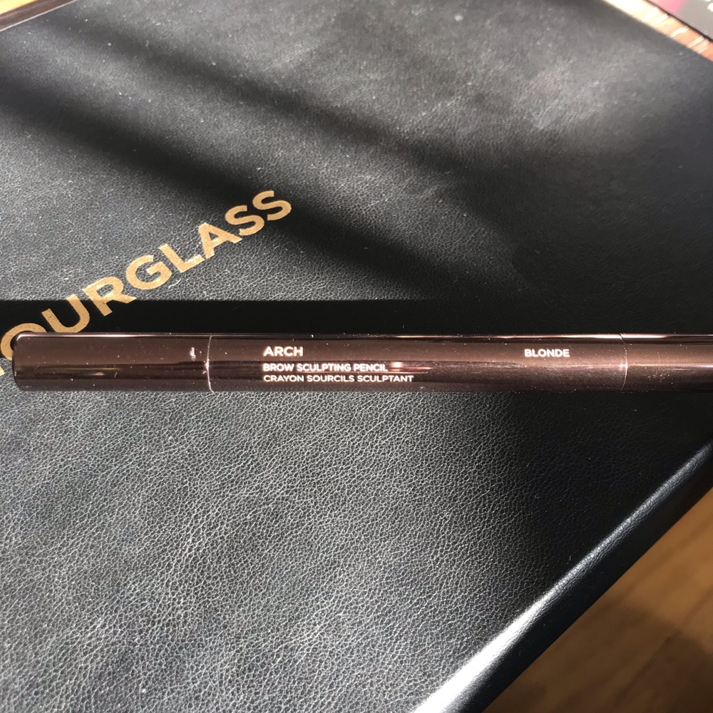 Hourglass brow sculpting pencil - blonde